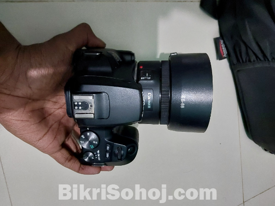 Canon 200d ii With 50mm prime lens